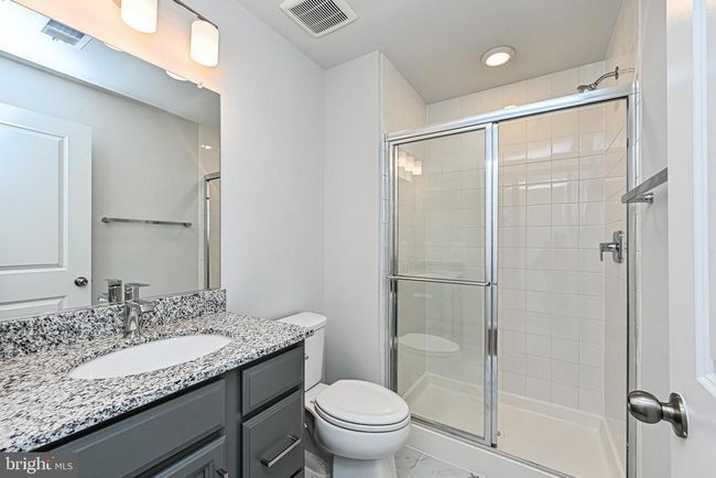 12569 Todd Ln, Townhouse with 4 bedrooms, 4 bathrooms and null parking in FAIRFAX VA | Image 35