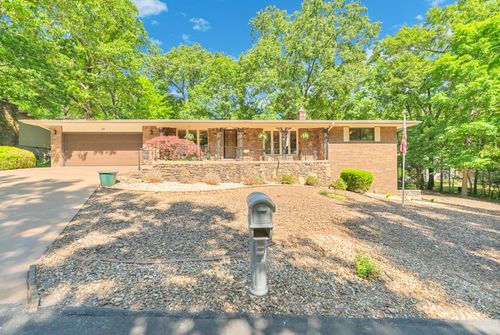 30 Basildon Dr, Bella Vista, AR, 72715-8828 | Card Image
