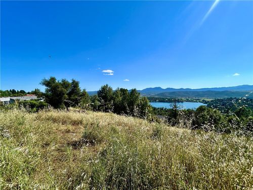 18716 Fernwood Rd, Hidden Valley Lake, CA, 95467-8236 | Card Image