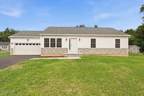 1707 Champagne Dr, Castleton-on-Hudson, NY, 12033-9625 | Card Image