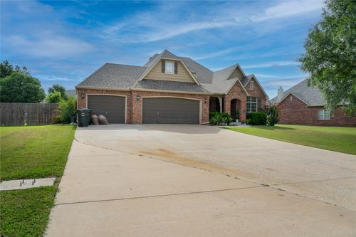 601 Supernaw Ave, Skiatook, OK, 74070-4239 | Card Image