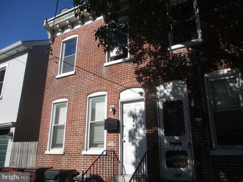 106 Cedar St, WILMINGTON, DE, 19805-4817 | Card Image