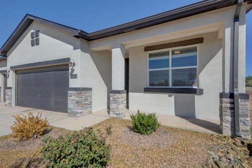 505 9th Avenue Ne, Rio Rancho, NM, 87124 | Card Image