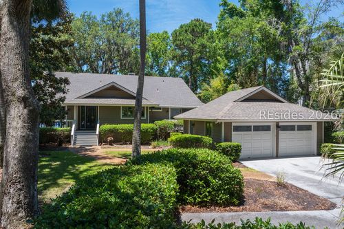 15 Promontory Ct, Hilton Head Island, SC, 29928-5108 | Card Image