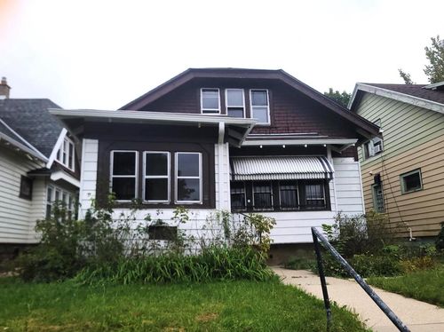 3818 N 25th Street, Milwaukee, WI, 53206 | Card Image