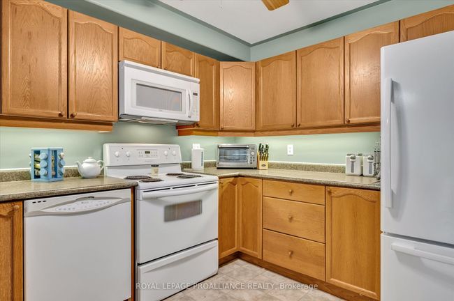 1771 Glenforest Blvd, House other with 3 bedrooms, 3 bathrooms and 4 parking in Peterborough ON | Image 7