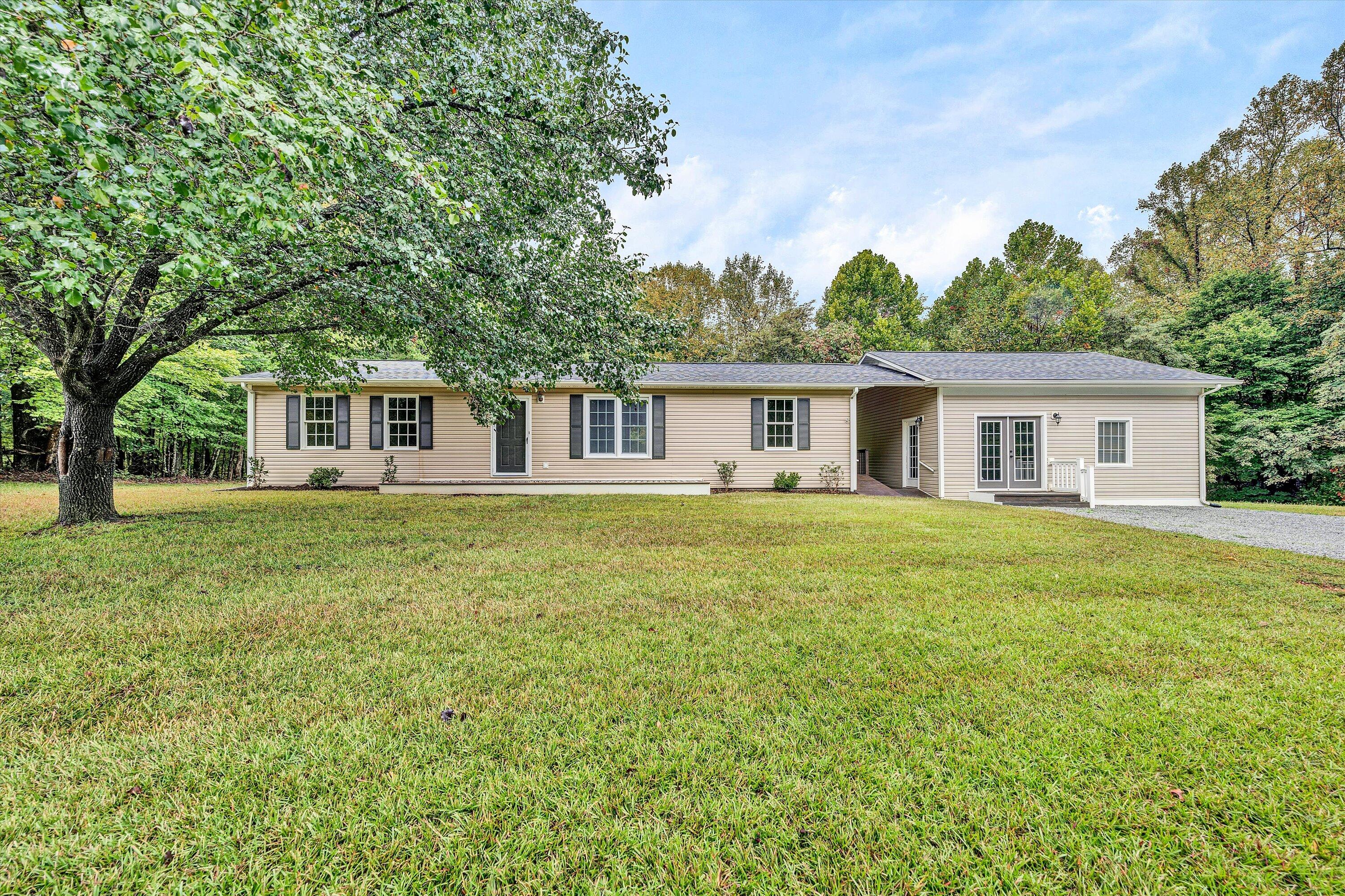 Truman Hill Rd, Hardy, VA 24101
