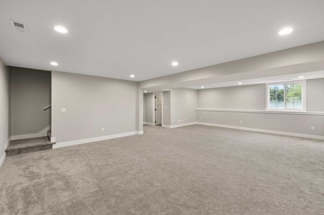 8479 Lakeshore Dr, Home with 3 bedrooms, 2 bathrooms and null parking in Dexter IA | Image 24
