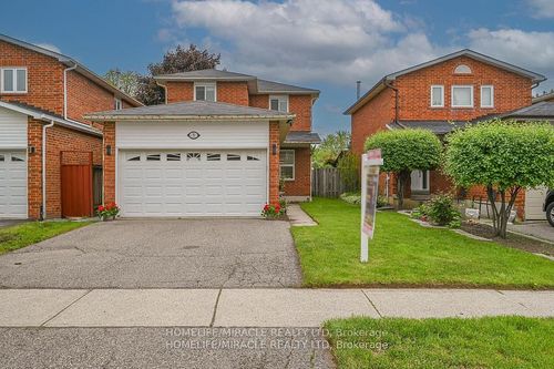 3 Harridine Rd, Brampton, ON, L6X3N8 | Card Image