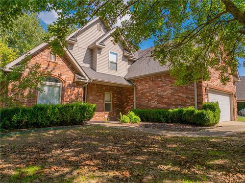 3880 W Morning Mist Dr, Fayetteville, AR, 72704-6326 | Card Image