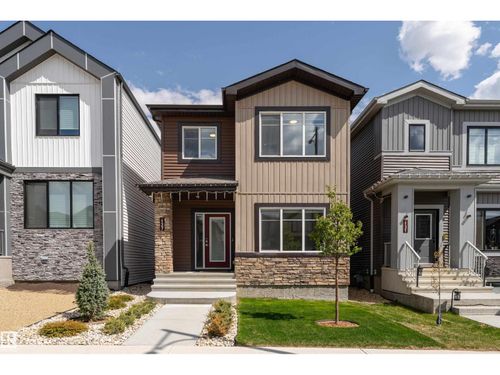 127 Canter Wynd, Sherwood Park, AB, T8H2Z3 | Card Image