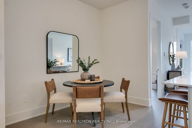 404 - 495 Logan Ave, Condo with 2 bedrooms, 2 bathrooms and 1 parking in Toronto ON | Image 11