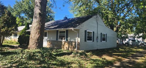 266 Race St, Berea, OH, 44017-2350 | Card Image