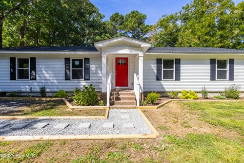 155 Launch Landing Rd, Moyock, NC, 27958-9268 | Card Image