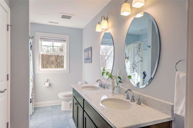 Main Bathroom on 2nd level | Image 44