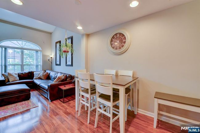 179 Riverwalk Way, Townhouse with 2 bedrooms, 3 bathrooms and null parking in Clifton NJ | Image 7