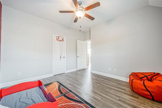 9507 Carson Ln, House other with 5 bedrooms, 3 bathrooms and 2 parking in Iowa Colony TX | Image 39