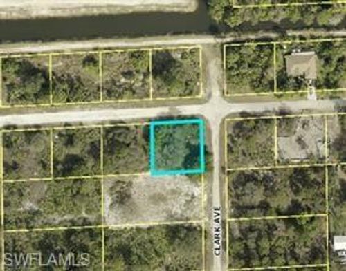 1401 W 18th St, Lehigh Acres, FL, 33972 | Card Image