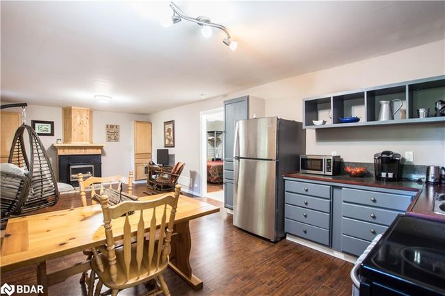 2197 Tiny Beaches Rd S, House other with 3 bedrooms, 2 bathrooms and 5 parking in Tiny ON | Image 10