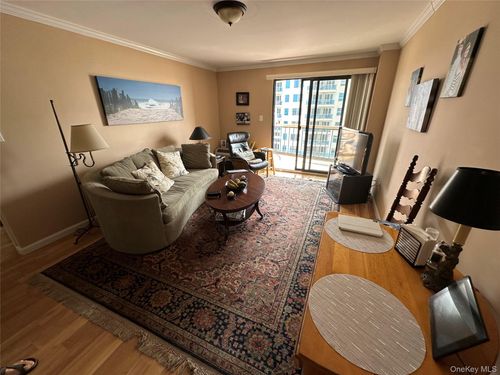 apt-7a-360 Shore Rd, Long Beach, NY, 11561-4380 | Card Image
