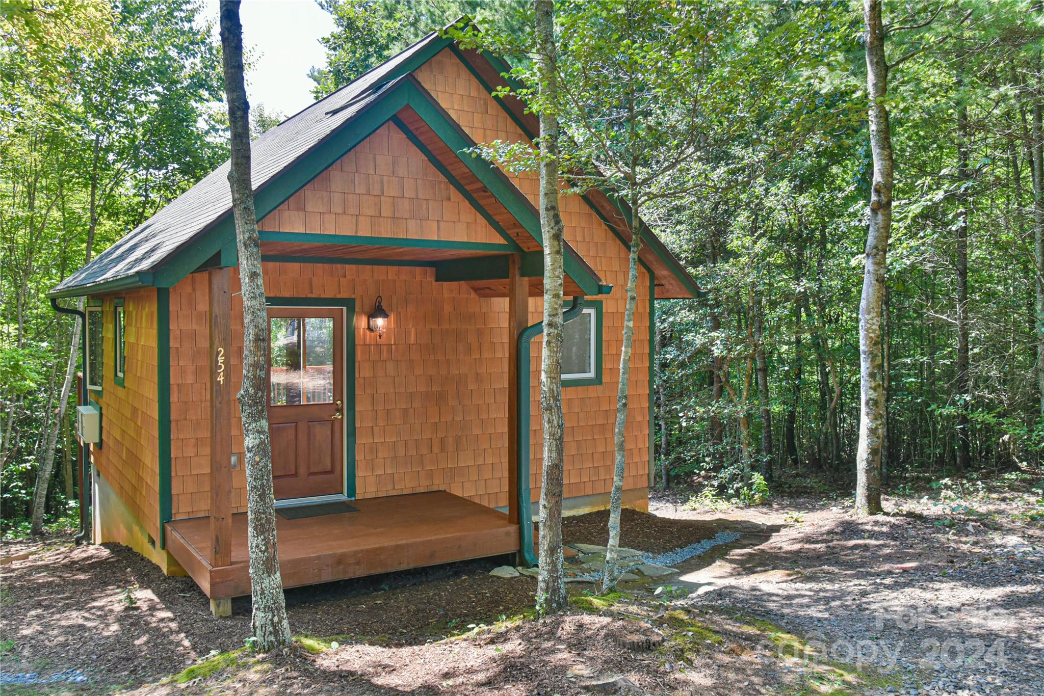 John Tate Dr, Fletcher, NC 28732