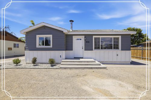 911 Eastland Dr, Twin Falls, ID, 83301-6743 | Card Image