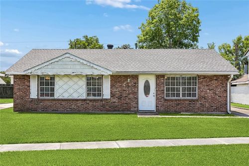 121 Dorothy Dr, Avondale, LA, 70094-2817 | Card Image