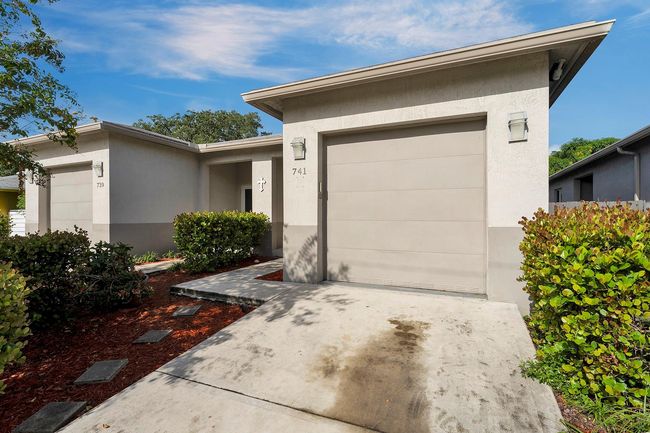 739 Nw 2 Nd Ave, Home with 3 bedrooms, 2 bathrooms and null parking in Fort Lauderdale FL | Image 43