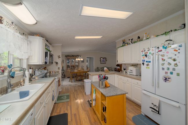 1869 Begonia Way, House other with 3 bedrooms, 2 bathrooms and null parking in Sevierville TN | Image 12
