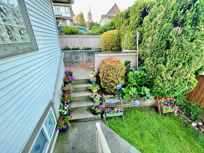 4 - 1203 Cartier Avenue, Townhouse with 3 bedrooms, 2 bathrooms and null parking in Coquitlam BC | Image 9