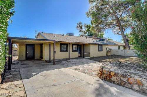 1313 Pauline Way, Las Vegas, NV, 89104-1923 | Card Image