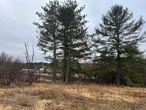 5860 Pondview Street, Limestone, ME, 04750 | Card Image