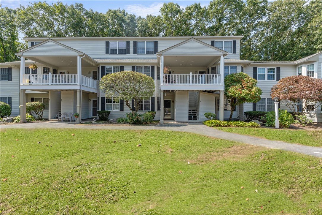 Trellis Dr, West Warwick, RI 02893