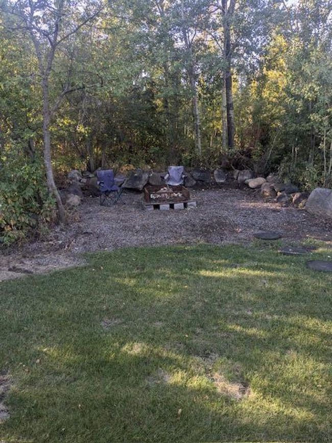 5126 49 Th Ave, House other with 4 bedrooms, 2 bathrooms and 6 parking in Wanham AB | Image 37