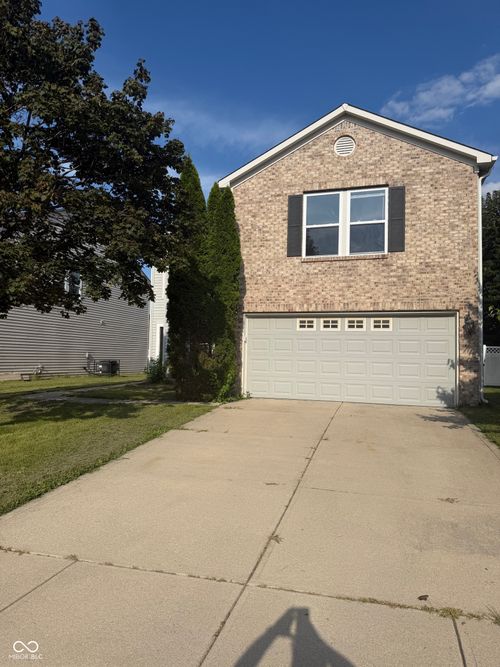15162 Beam St, Noblesville, IN, 46060-4696 | Card Image