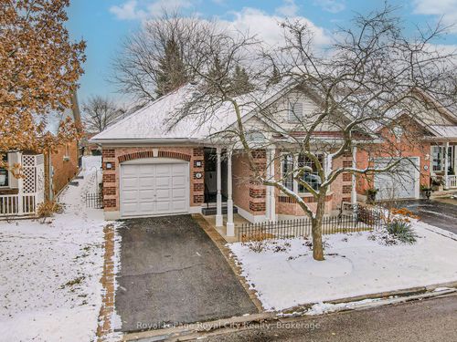 6 White Pine Way, Guelph, ON, N1G4X7 | Card Image