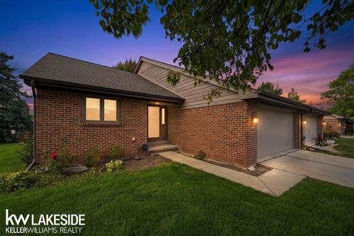 45491 Meadows Square, Macomb Township, MI, 48044 | Card Image