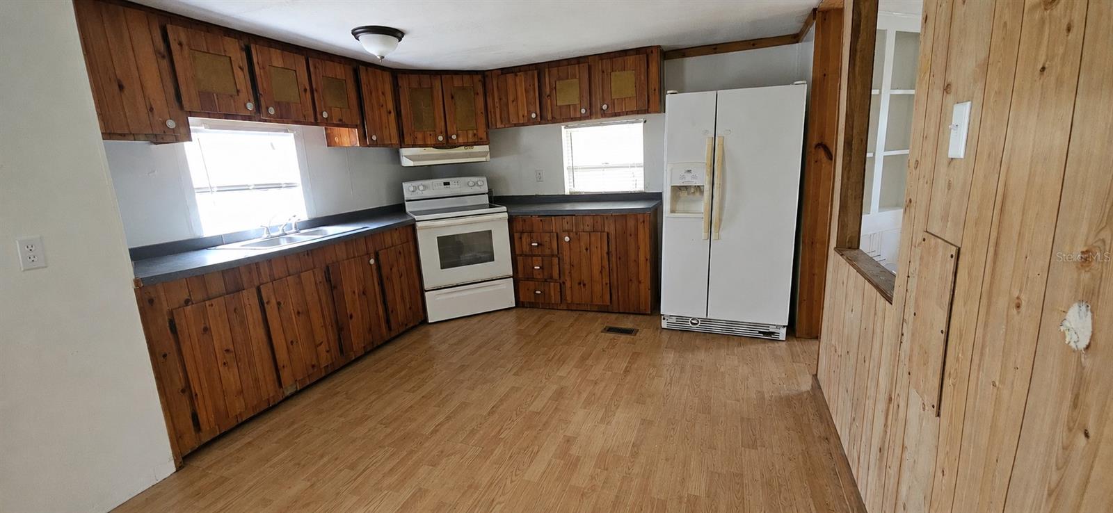 Residential in INTERLACHEN 3