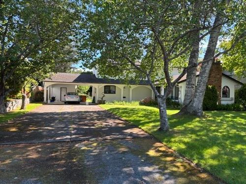 4936 4 Ave, Delta, BC, V4M1G4 | Card Image