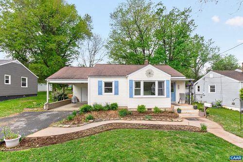 228 River Rd, Waynesboro, VA, 22980-5515 | Card Image