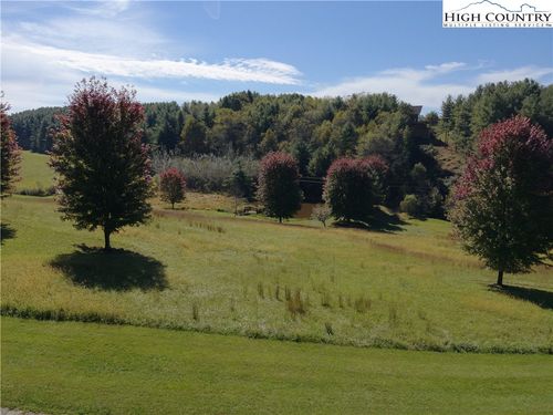 46 Bear Crossing Rd, Sparta, NC, 28675 | Card Image