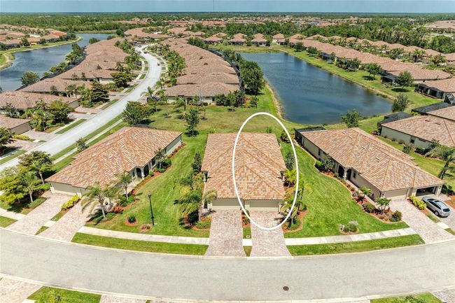 19889 Benissimo Dr, House other with 2 bedrooms, 2 bathrooms and null parking in VENICE FL | Image 16