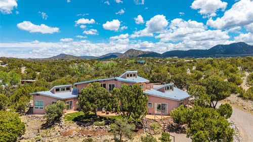 22 Sunlit Drive E, Santa Fe, NM, 87508 | Card Image