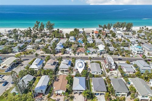 2908 Avenue C, HOLMES BEACH, FL, 34217-2124 | Card Image