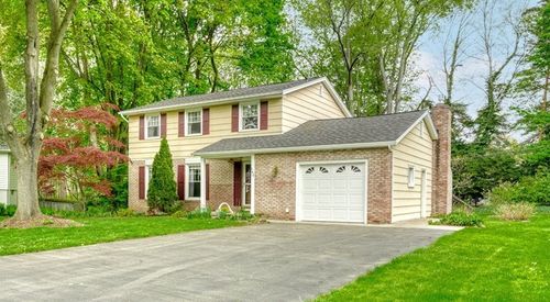 160 Courtly Circle, Greece, NY, 14615 | Card Image