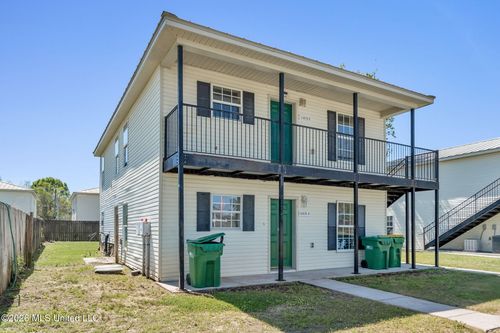 9608 Theriot Ave, Vancleave, MS, 39565-9382 | Card Image