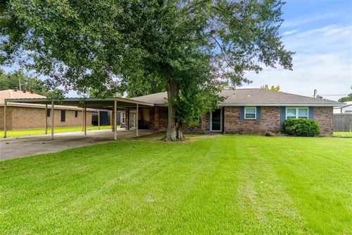 1004 Helen St Street, Iowa, LA, 70647 | Card Image