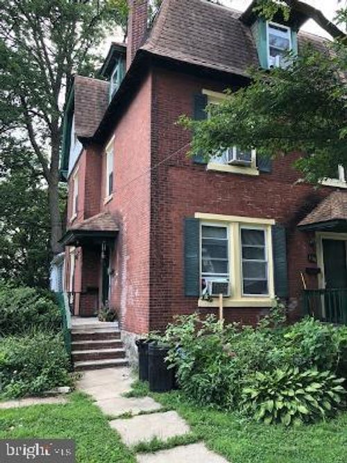 100 N Clifton Ave, ALDAN, PA, 19018-3931 | Card Image