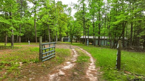 811 Cr 1762, Linden, TX, 75563 | Card Image