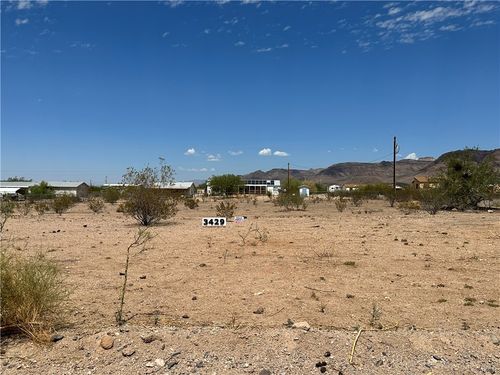 3429 W Malibu Rd, Golden Valley, AZ, 86413-7639 | Card Image